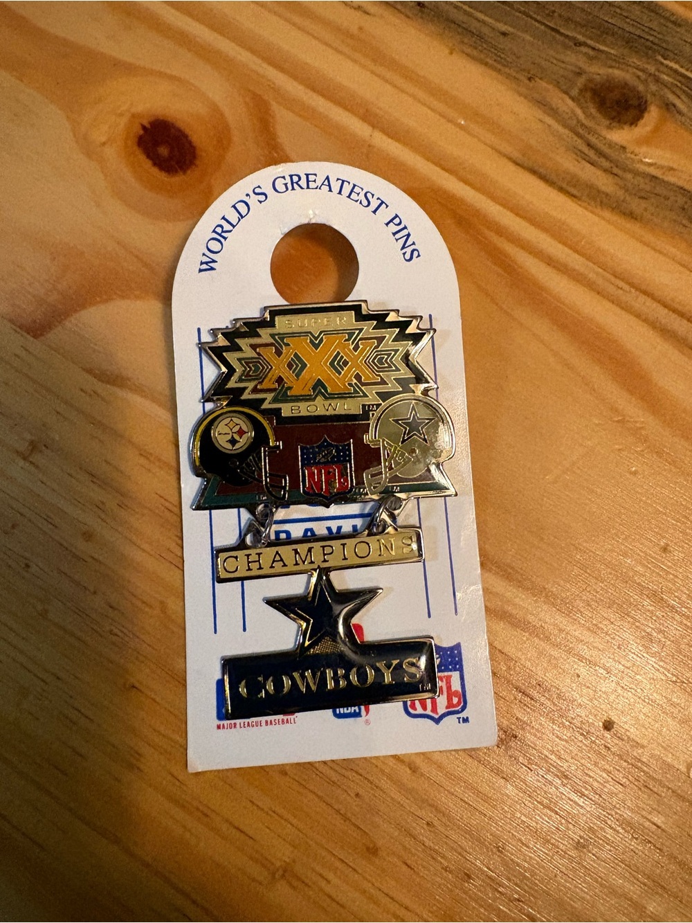 NFL Super Bowl XXV Champions Pin - Cowboys & Steelers Collage - Gold, Black, Red